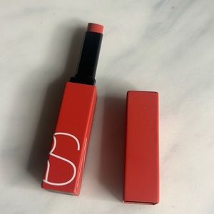 NARS POWERMATTE LIPSTICK INDISCREET 120 Coral pink